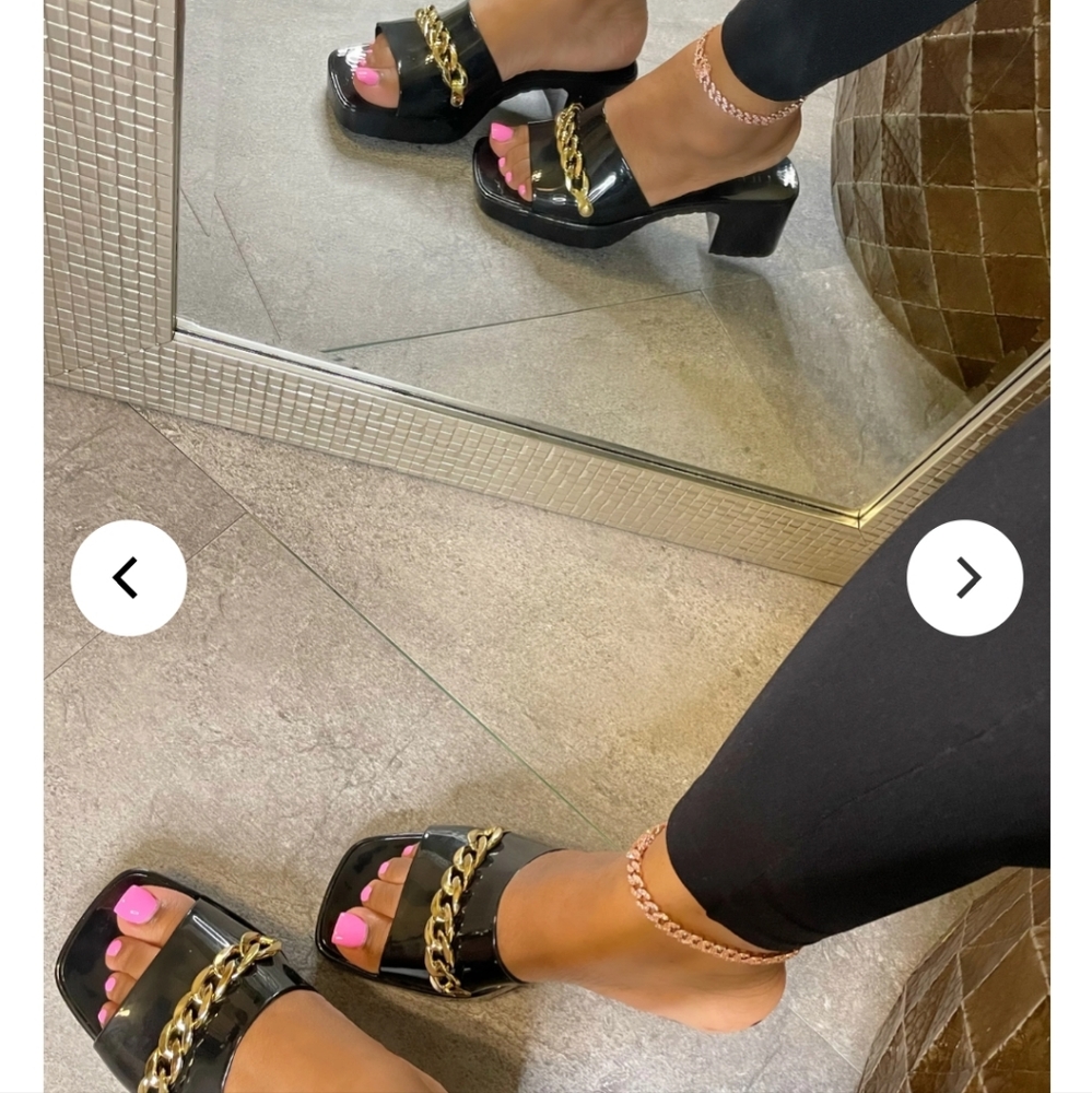 Womens sandal